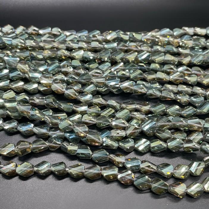 6*7,5 мм Стекло Lux, фриформ, цвет темно- зеленый