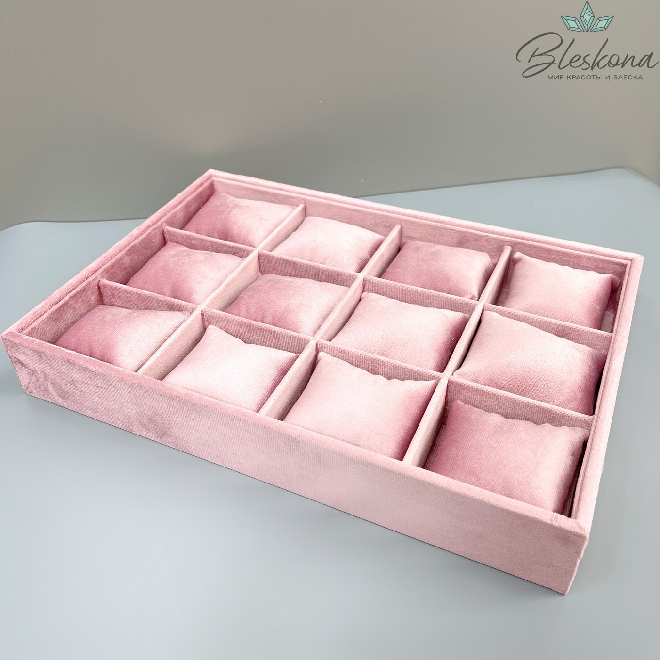 Органайзер для браслетов с подушечками розовый 34*24*5 см