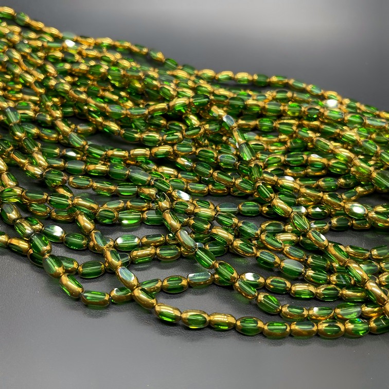 3,5*6 мм Стекло Lux, рис огранка, цвет зеленый в обрамлении