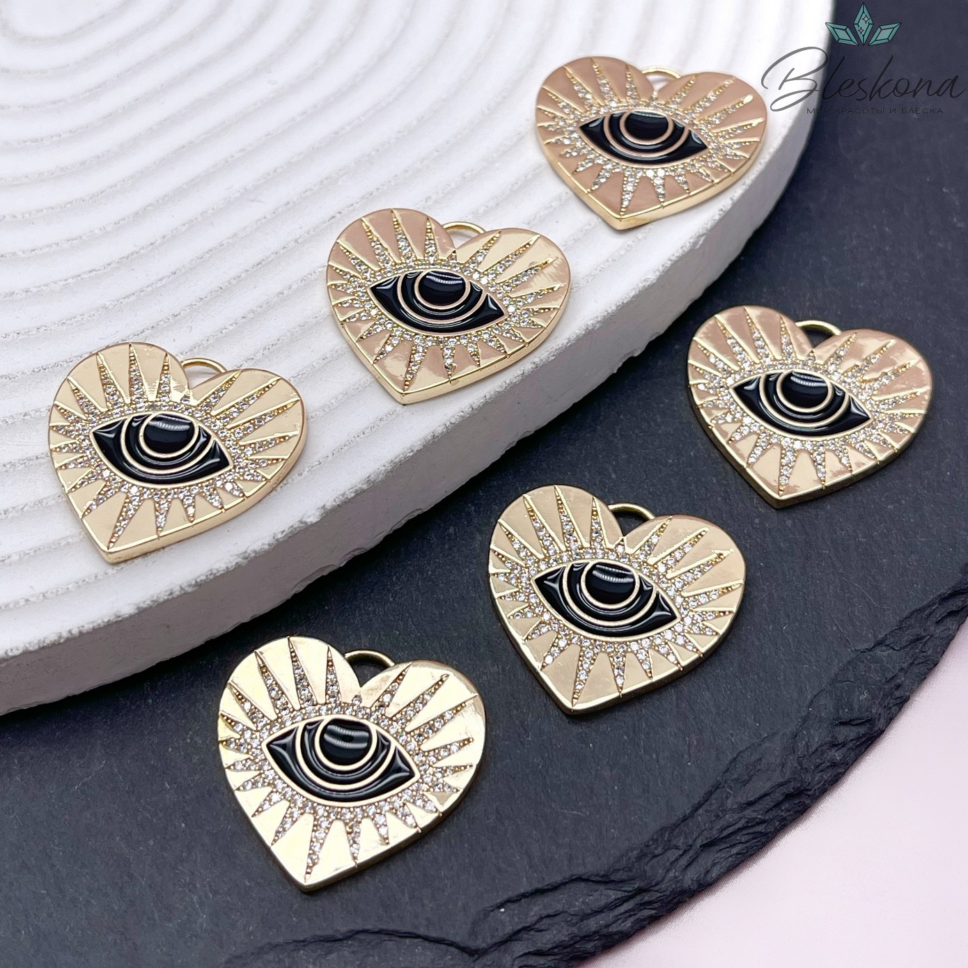 23*25мм, цвет золото, Подвеска сердце глаз черная эмаль цирконы