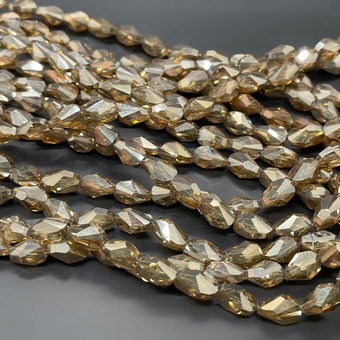 6*8 мм Стекло Lux,  ракушка, цвет песочный