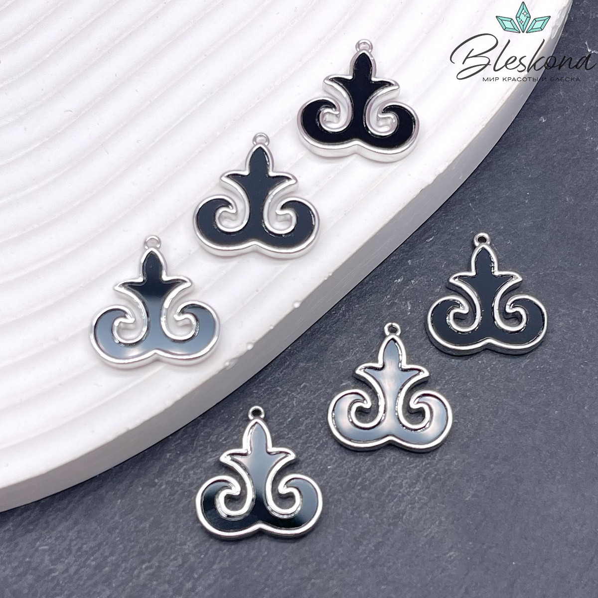 17*16 мм Цвет серебро, Подвеска черная керамика Этно №12 