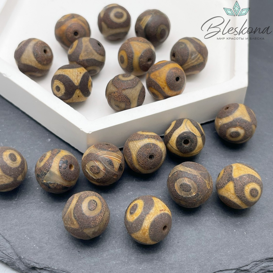 Бусина Дзи 3 глаза черно-коричневый матовый шар 14 мм уп.10 шт.