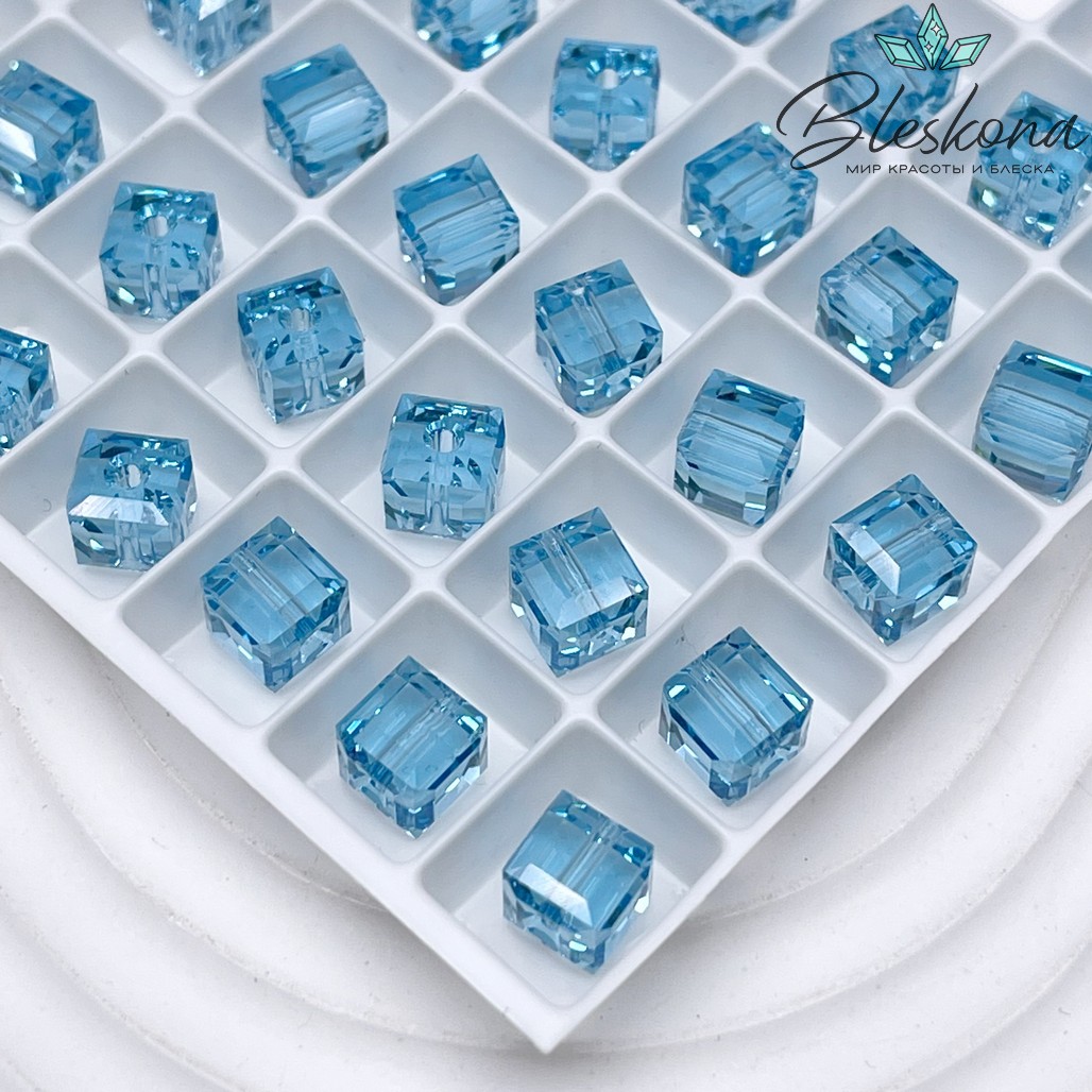 5601 Cube Bead 6 мм Aquamarine (202)