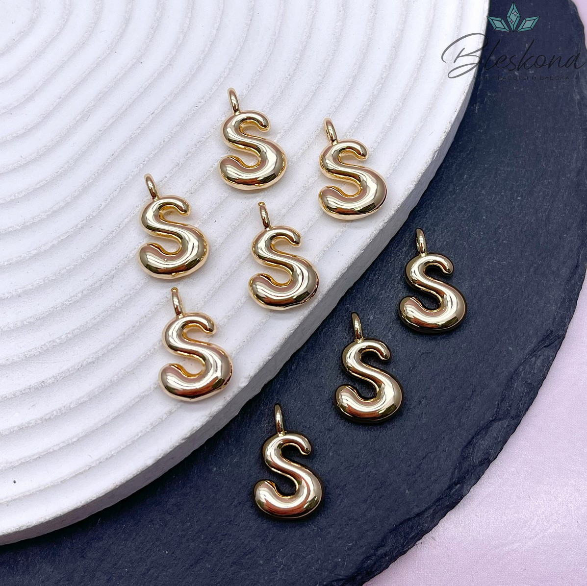 18 мм, Цвет золото, Буква объемная S