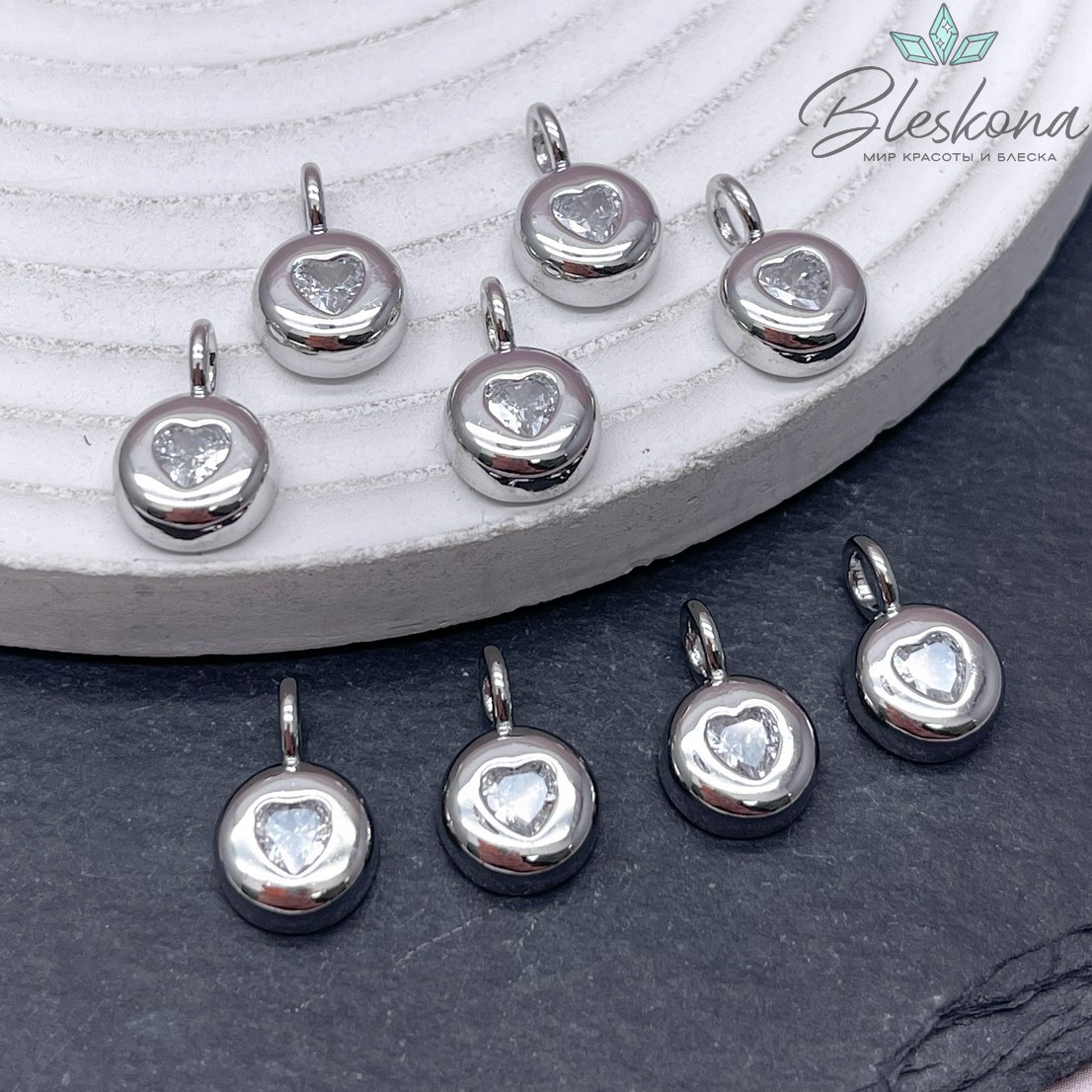 14*9 мм Цвет серебро, Подвеска сердце циркон в круге