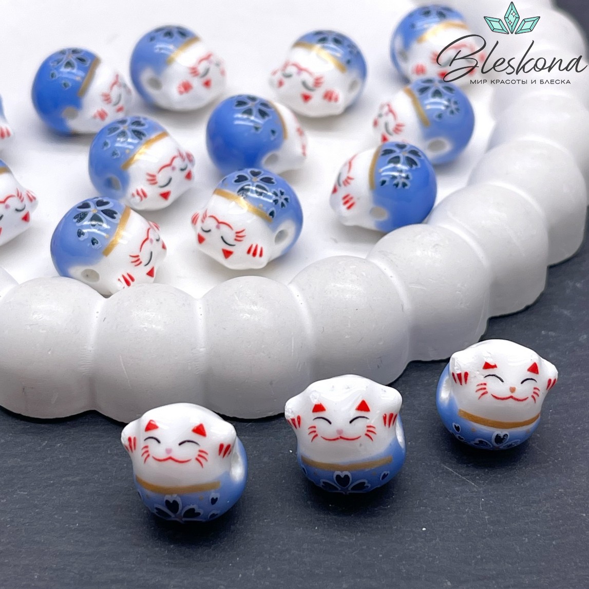 13,5*13 мм Керамика бусина Котик синий, отверстие поперек