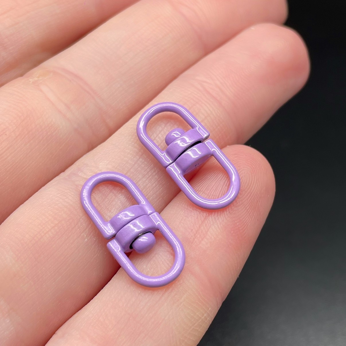 19*8 мм , Вращающаяся застежка-коннектор фиолетовая эмаль