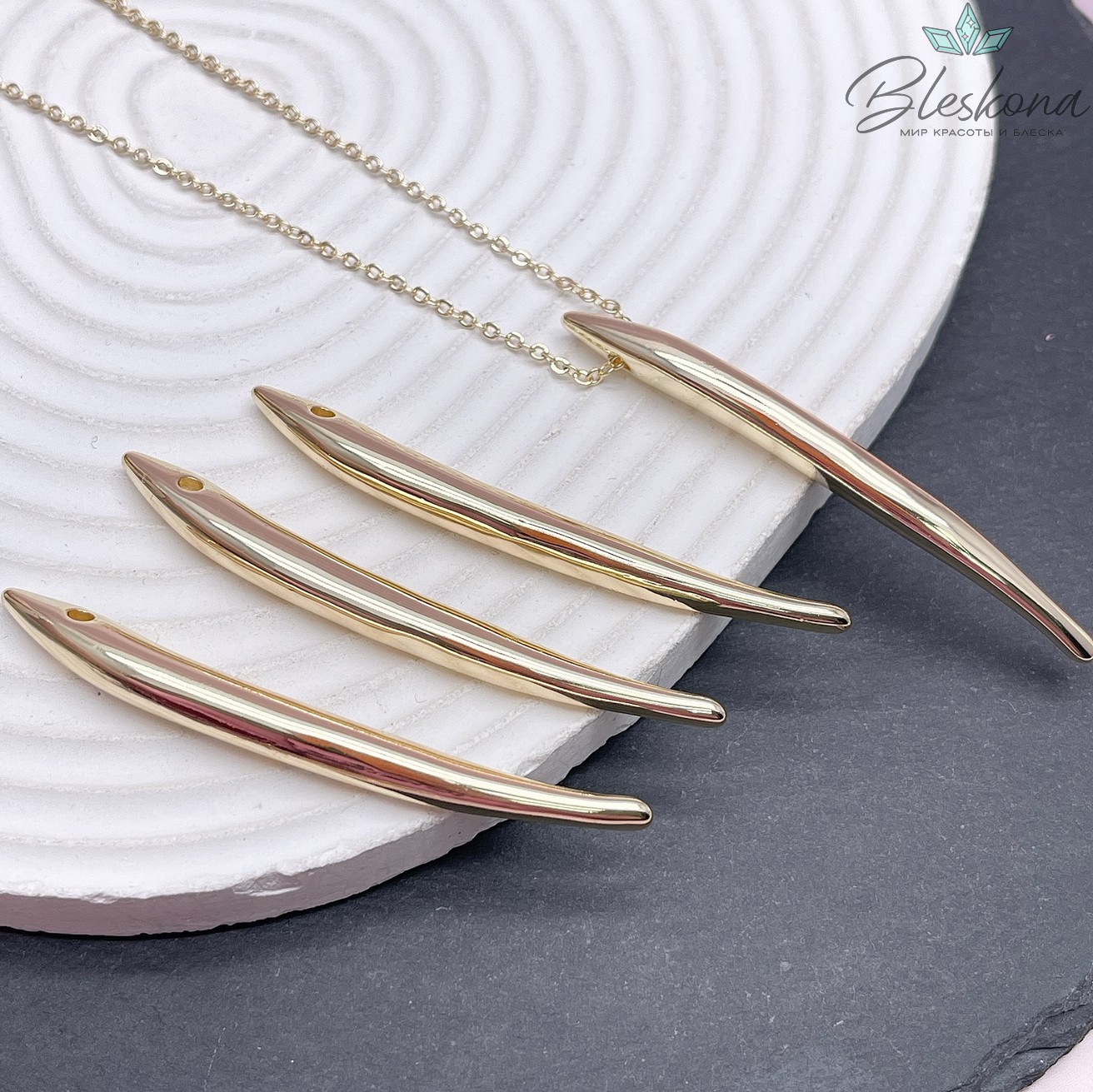 63*5 мм Цвет золото, Подвеска клык