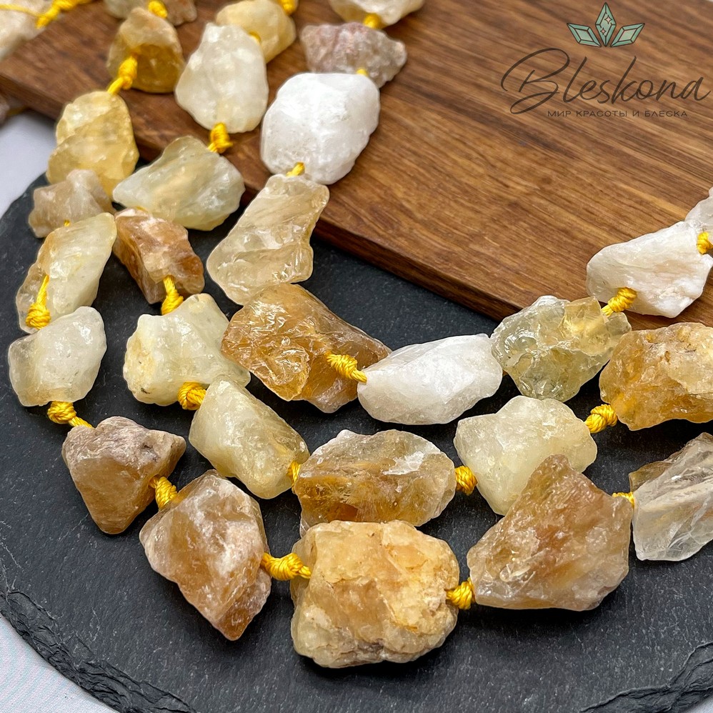 Цитрин куски (22-34)*(16-26) мм