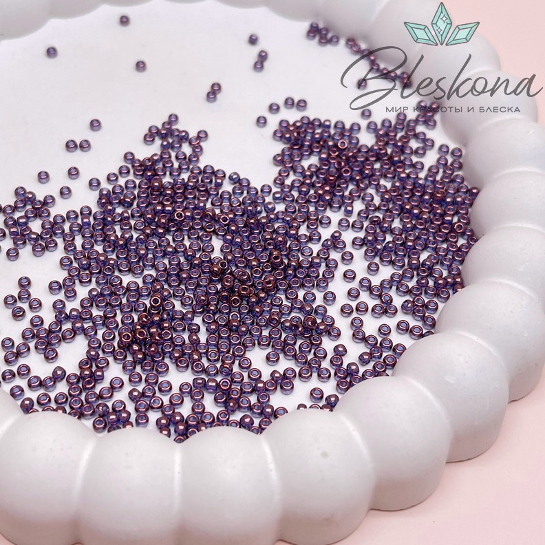 Бисер TOHO round 11/0 цвет №201 (оттенок пурпурного)