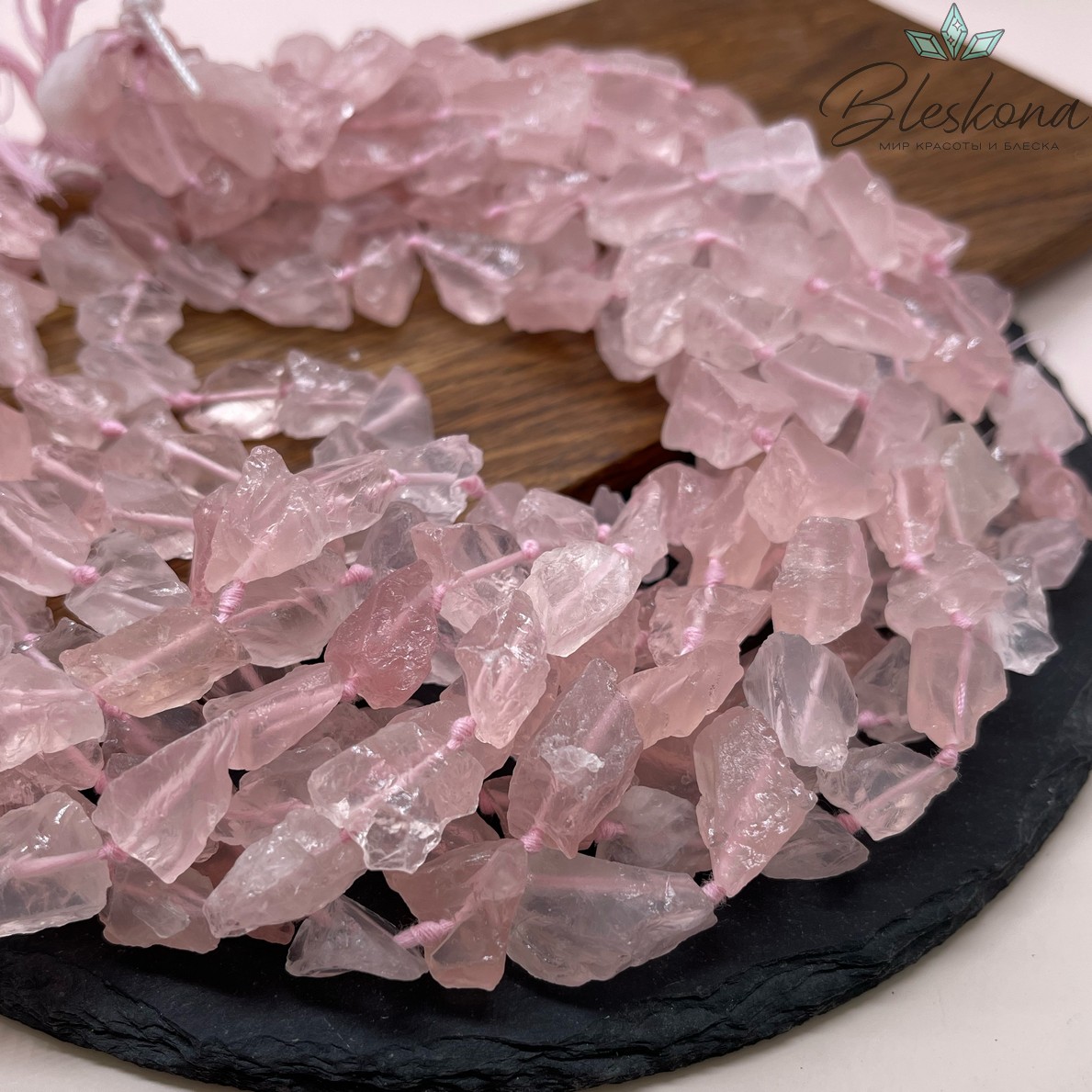 Мадагаскарский Розовый кварц Куски (15-17)*(12-13) мм