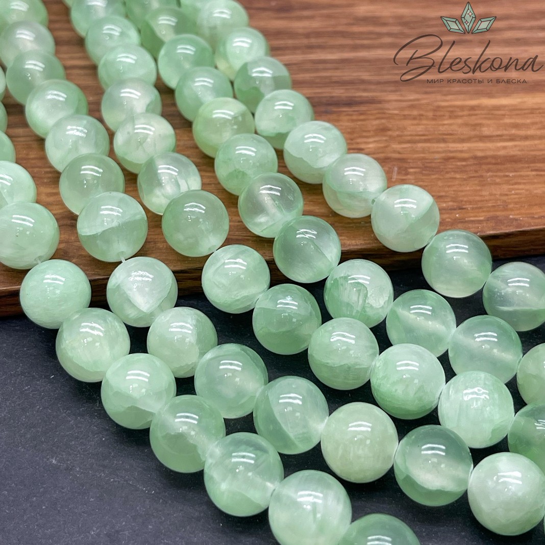 Оникс бледно- зеленый 12 мм 