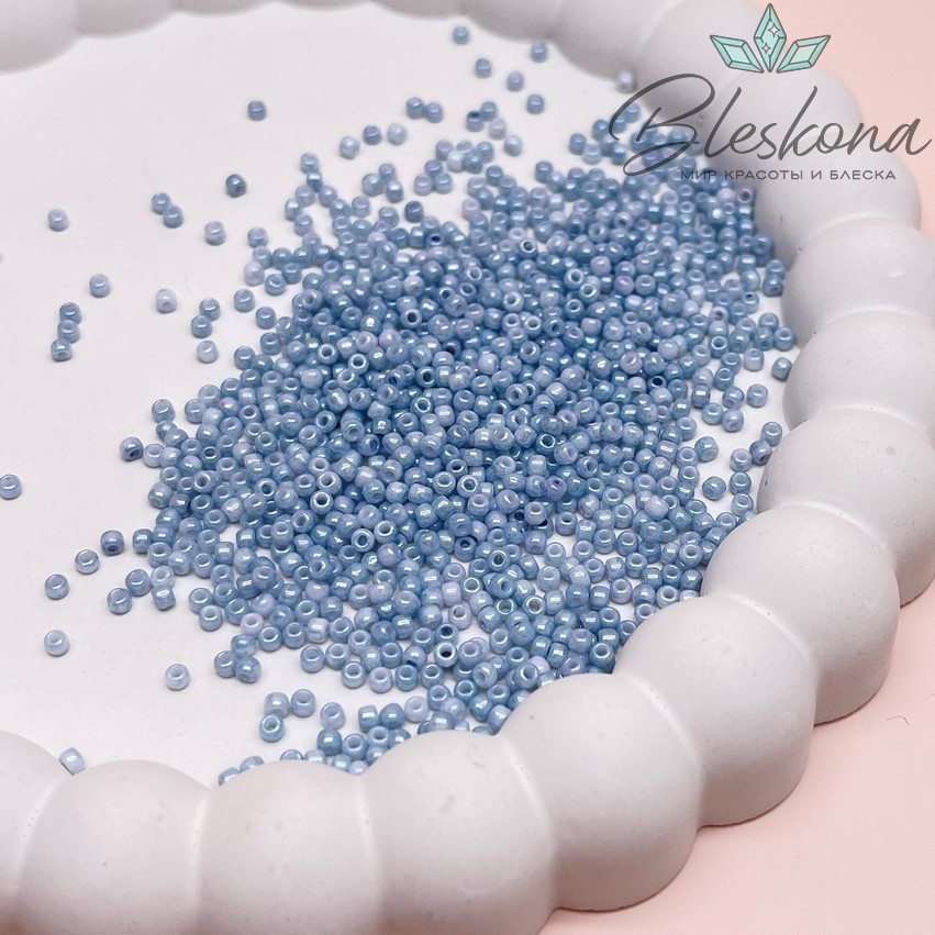 Бисер TOHO round 11/0 цвет №1205 (оттенок голубого)