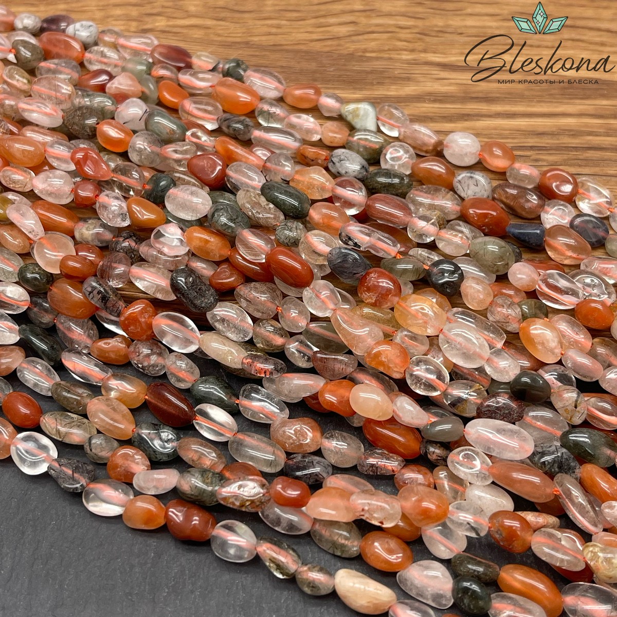 Микс Рутиловых кварцев галтовка (6-10)*(4-6) мм