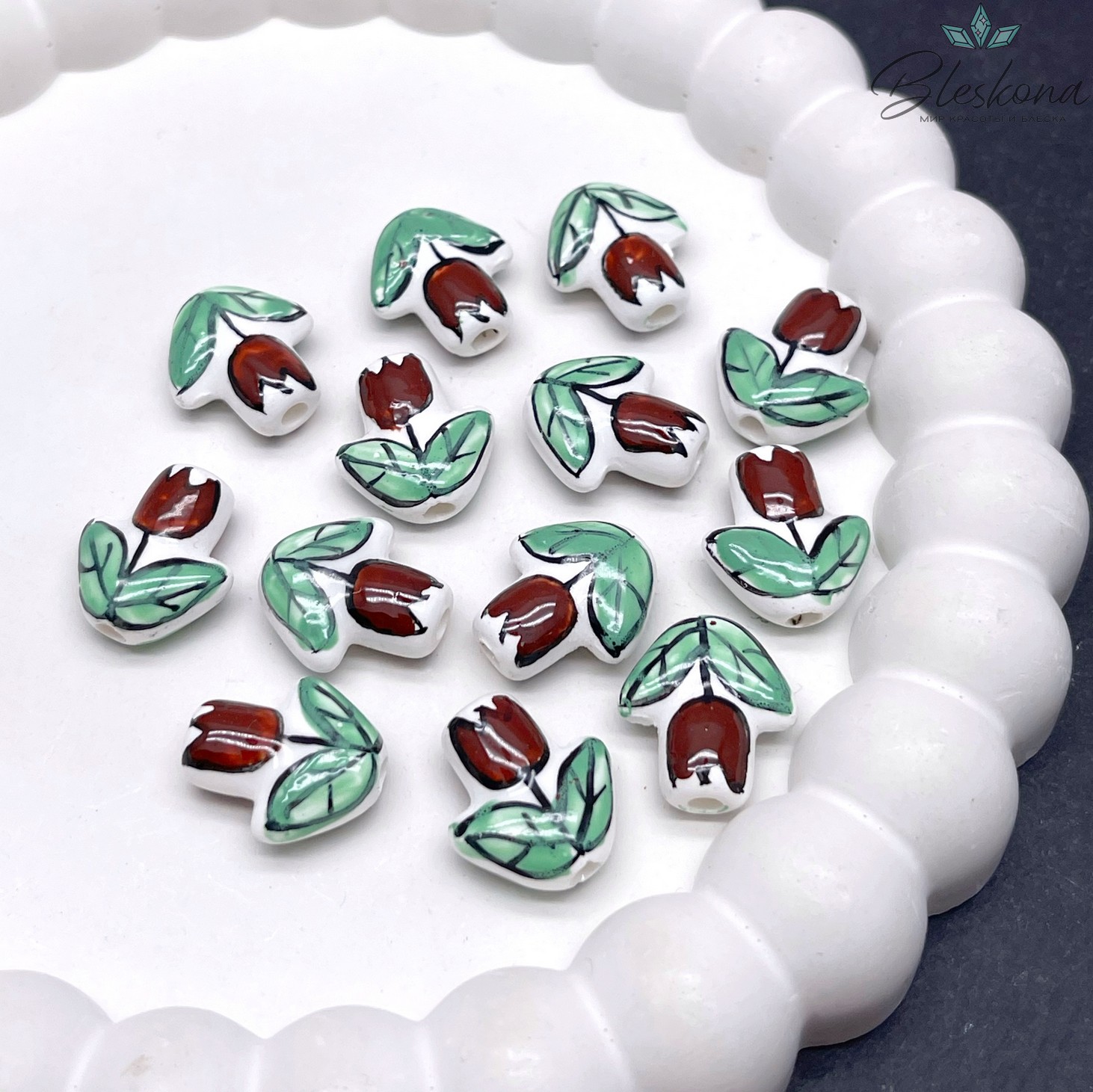 16*14,5 мм Бусина Тюльпан коричневый 