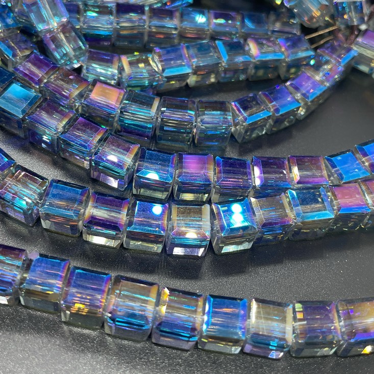 8 мм Стекло Lux, куб огранка, цвет серый с переливом