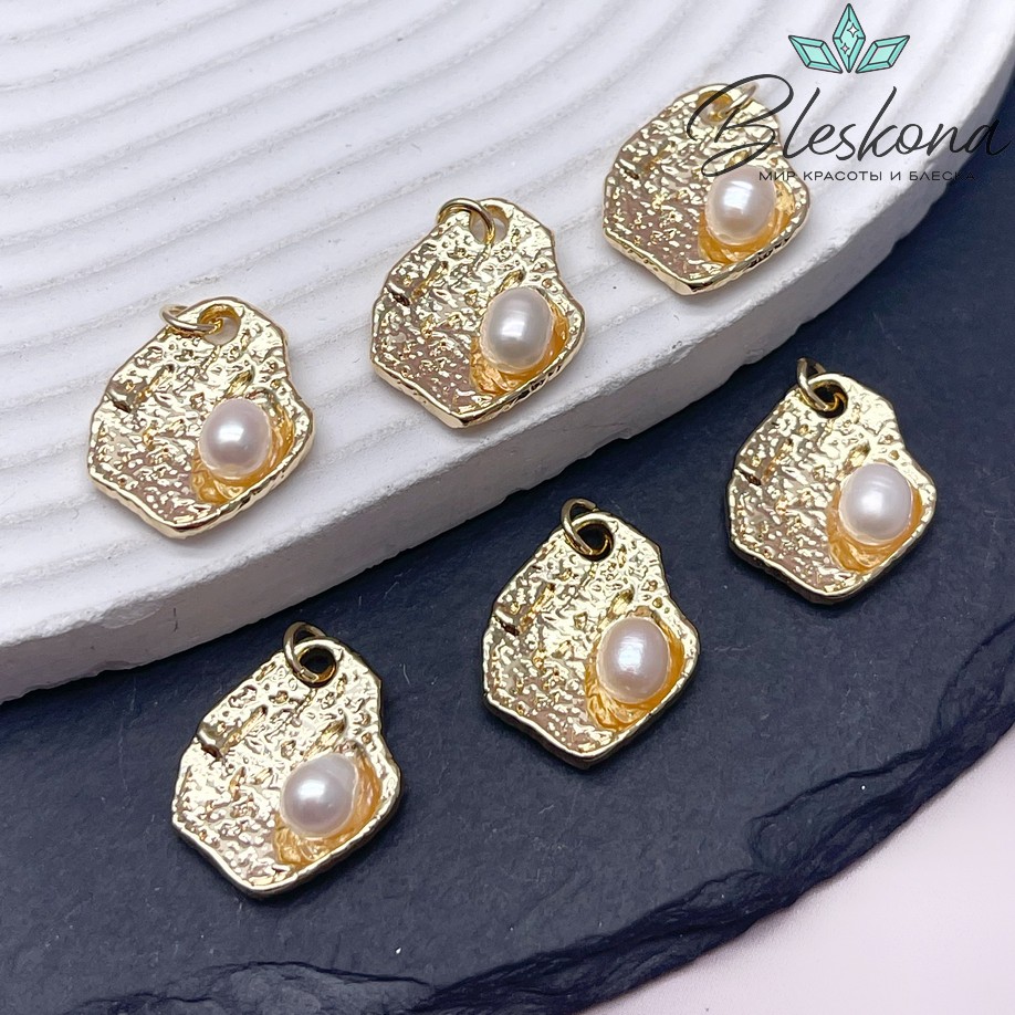 20,5*16 мм Цвет золото, Подвеска ракушка с натуральным жемчугом