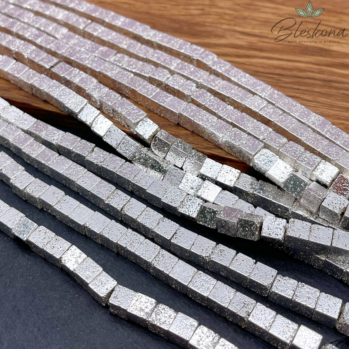 6 мм Гематин имитация, пористый, цвет светлое серебро, куб