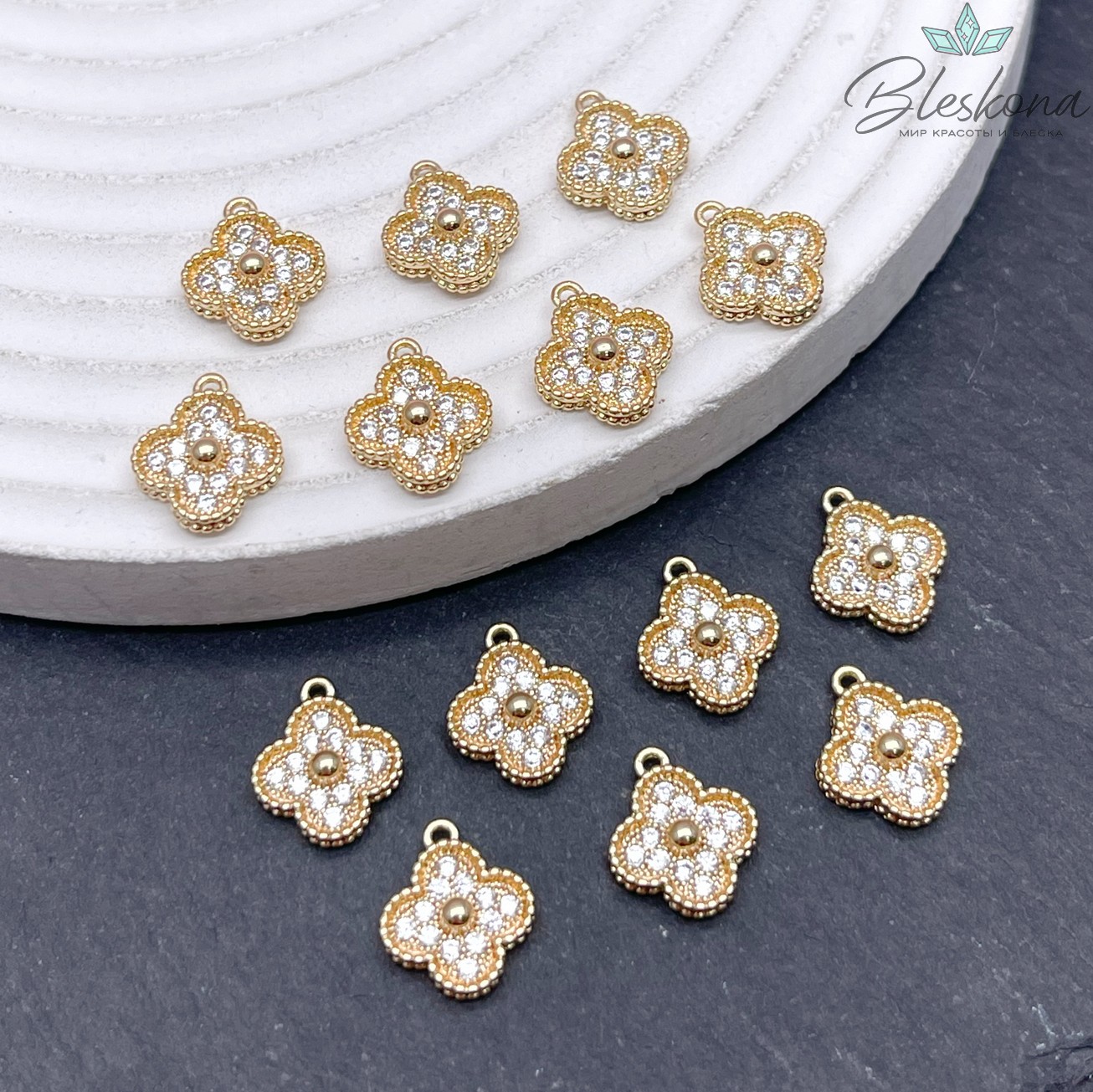 10*11,8 мм,цвет золото,Подвеска Клевер цирконы 