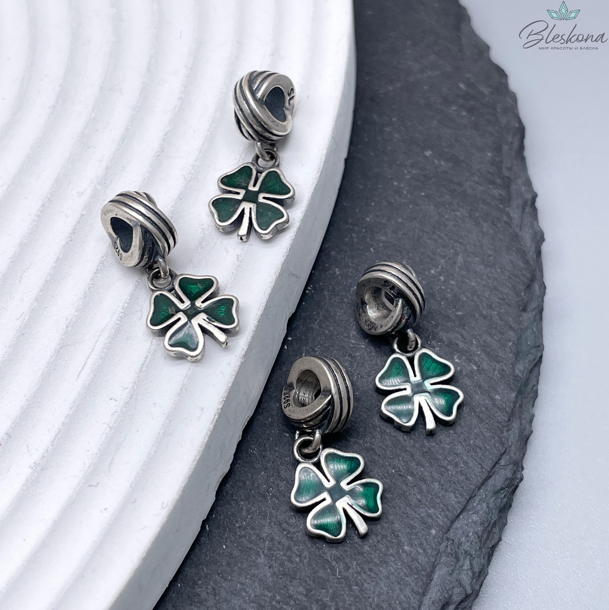 10мм Подвеска мельхиор Клевер с бейлом эмаль