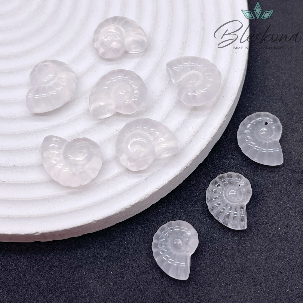 12*16 мм, Резная подвеска из Горного Хрусталя Ракушка Аммонит