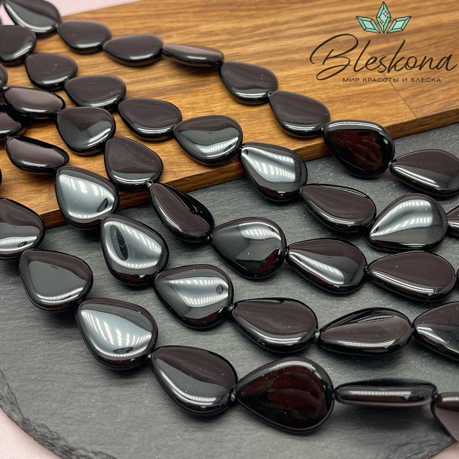 Агат черный с прожилками капля 25*19 мм