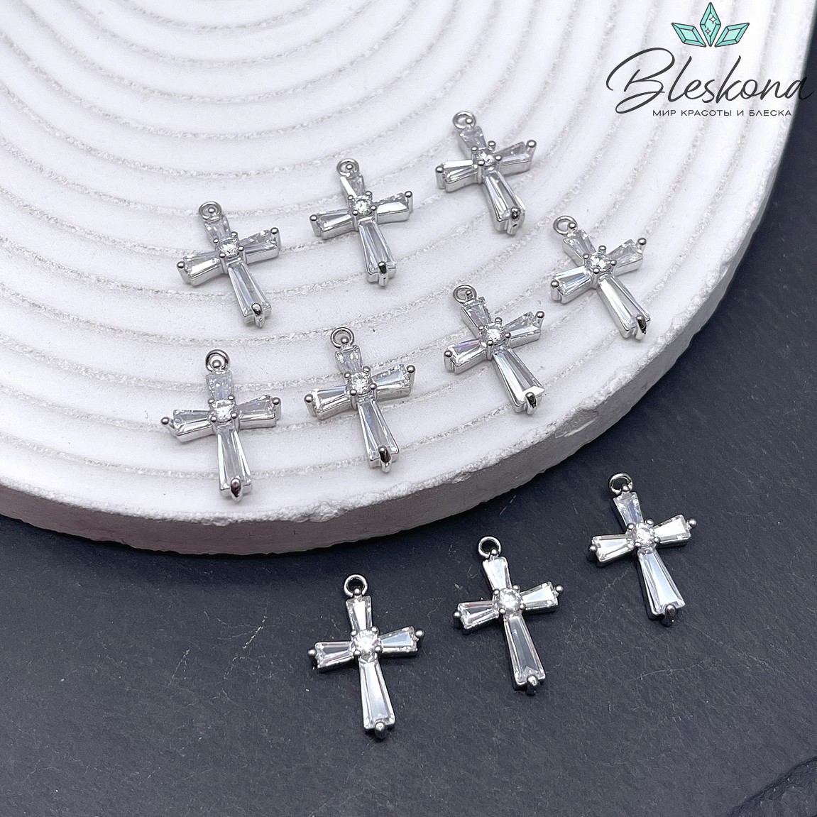 17,5*12,5 мм Цвет серебро Крест цирконы
