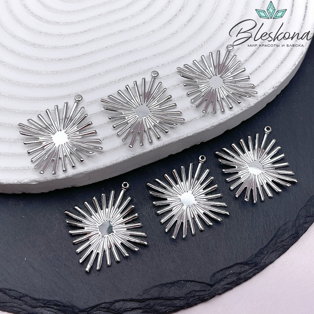 31,3*29 мм Цвет серебро, Подвеска ромб лучики