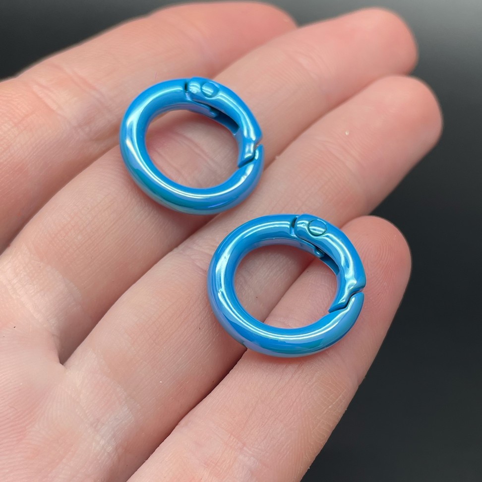 20мм , Замок круг синяя эмаль с переливом 