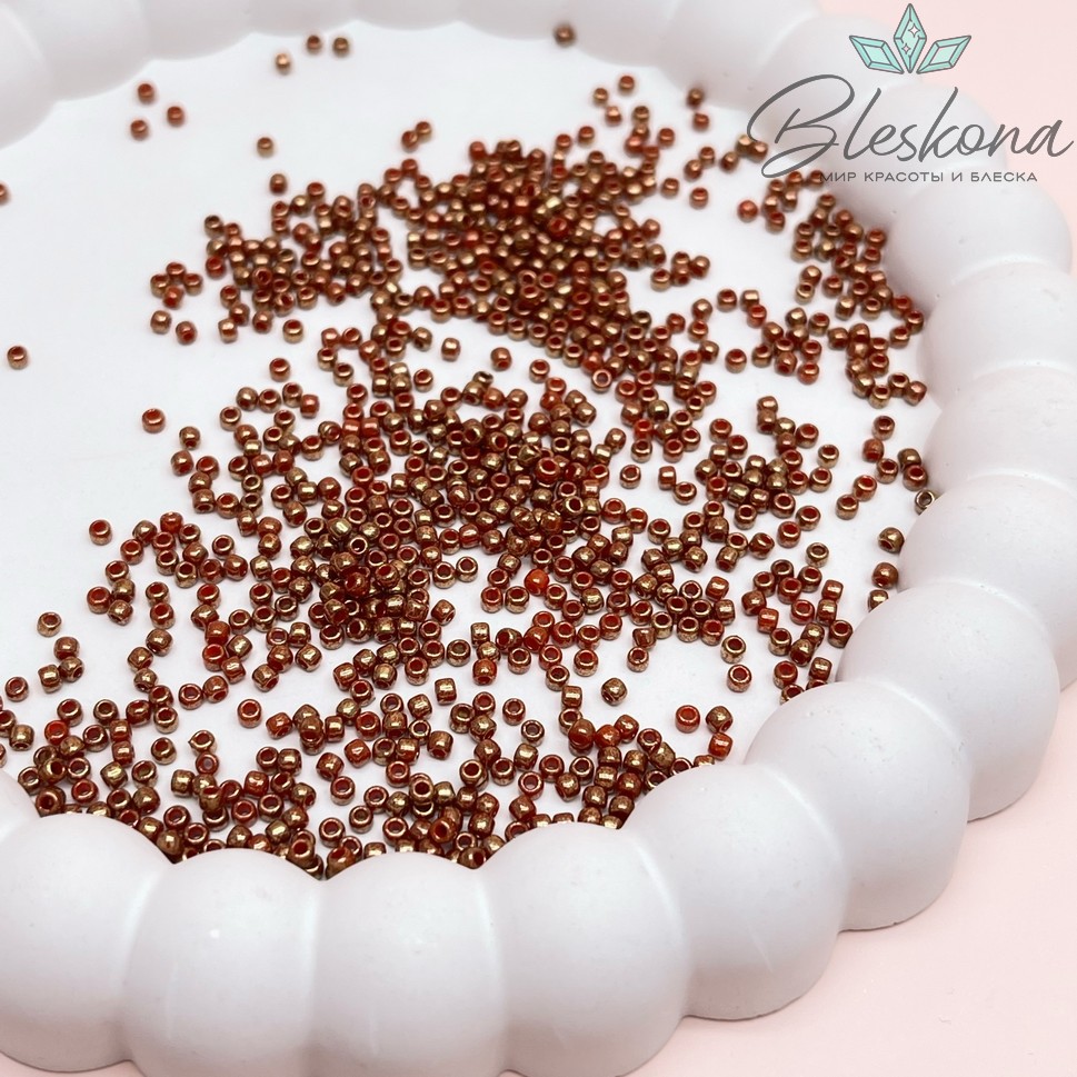 Бисер TOHO round 11/0 цвет №1707 (оттенок коричневого)