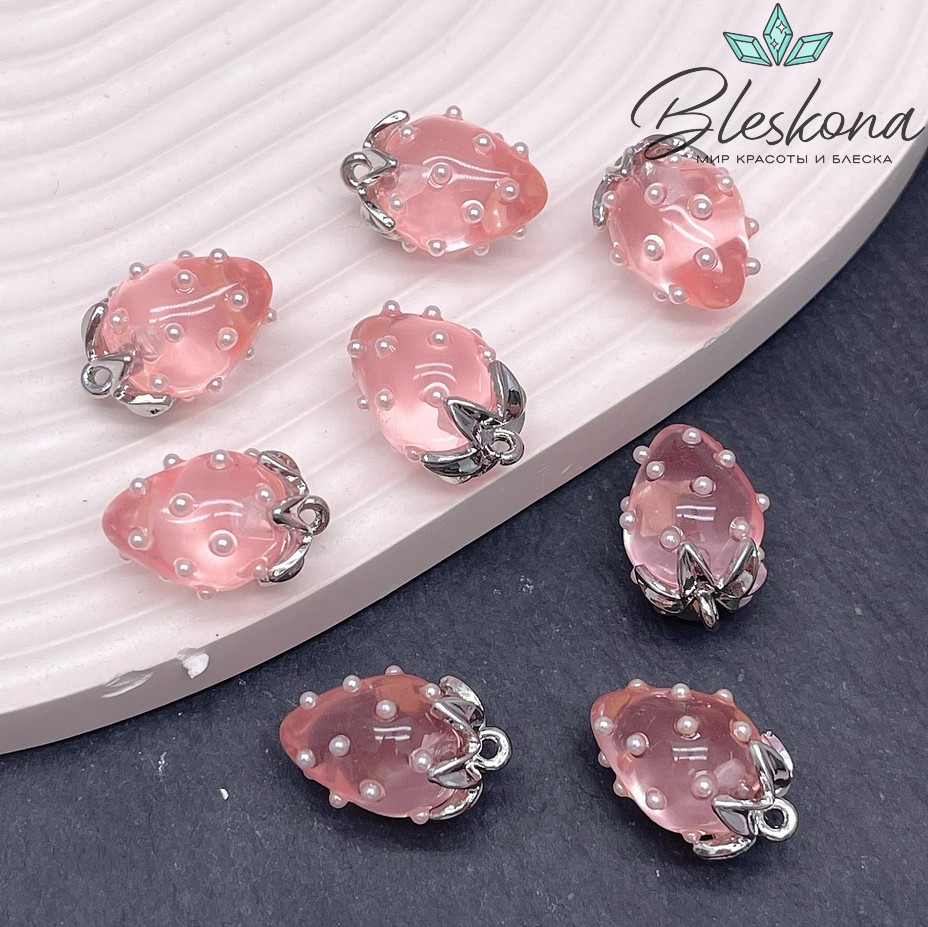 18,5*12 мм Цвет серебро, Подвеска клубничка прозрачная розовая P32045-2