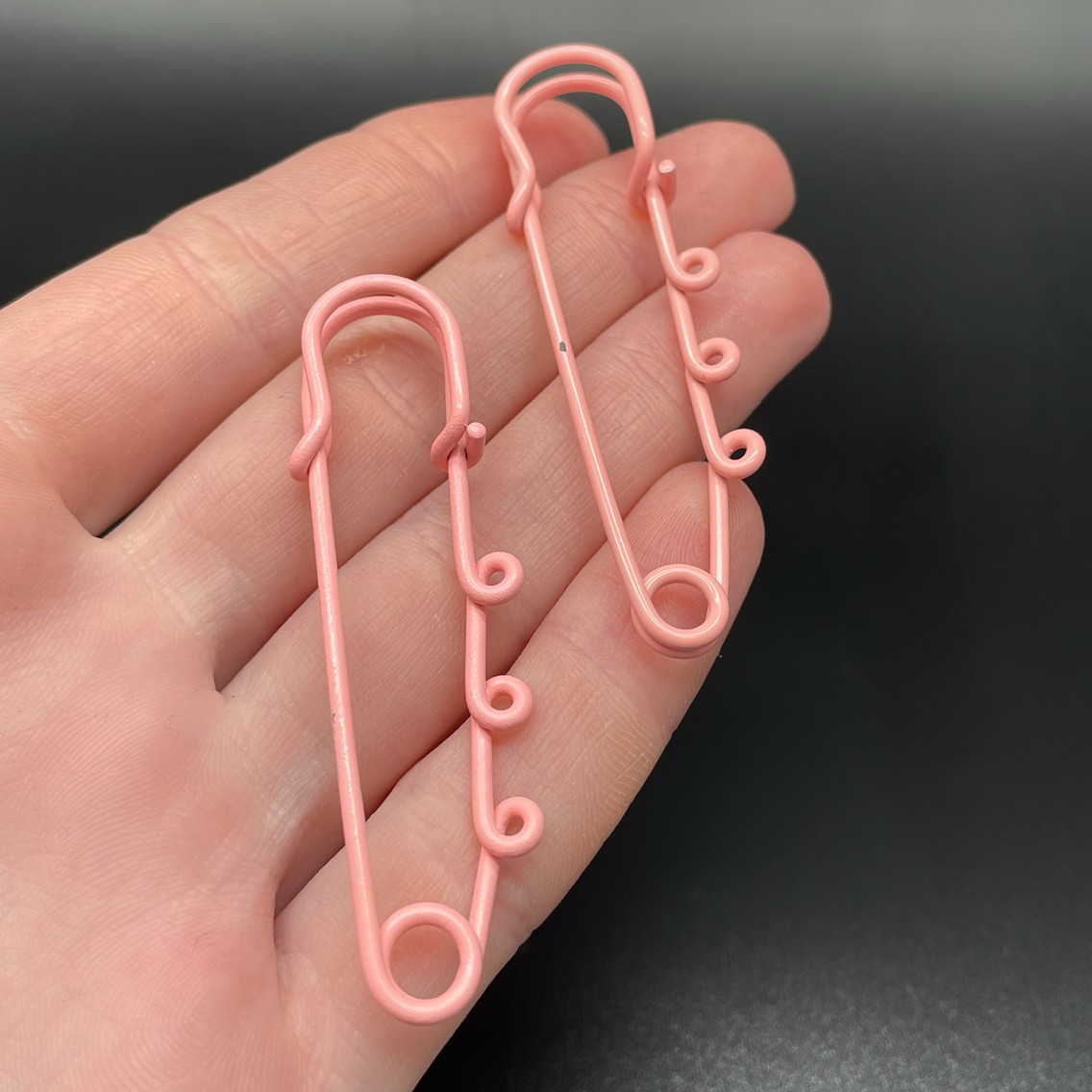 6 см , Основа булавка 3 колечка бледно-розовая эмаль