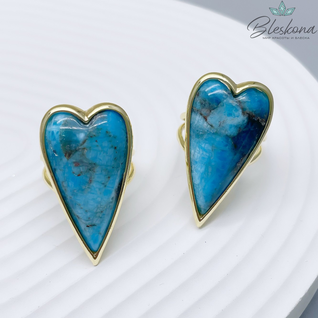 21мм,Цвет золото, Кольцо сердце 34*18,3мм  Апатит безразмерное 