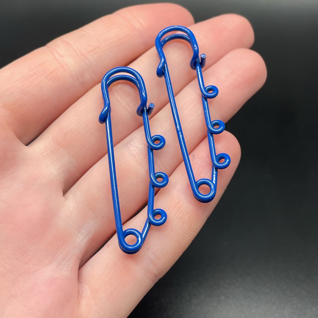 5 см , Основа булавка 3 колечка темно-синяя эмаль