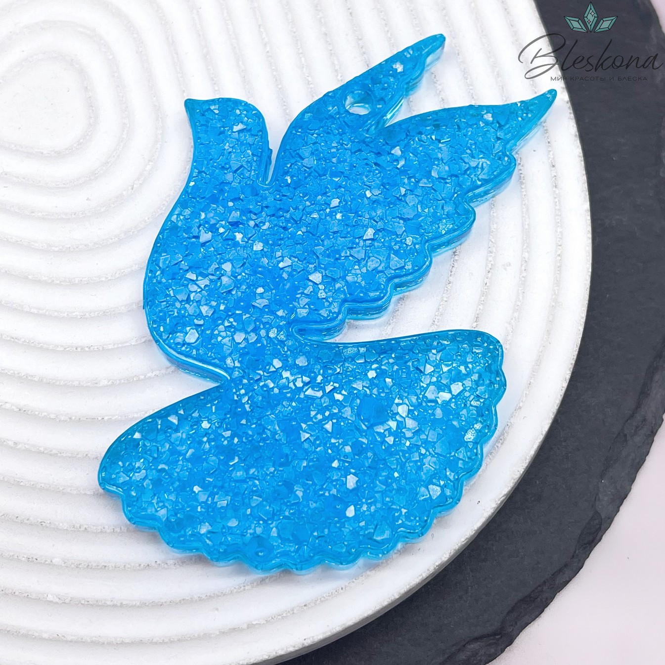 85*52 мм, Подвеска Голубь голубой правое крыло