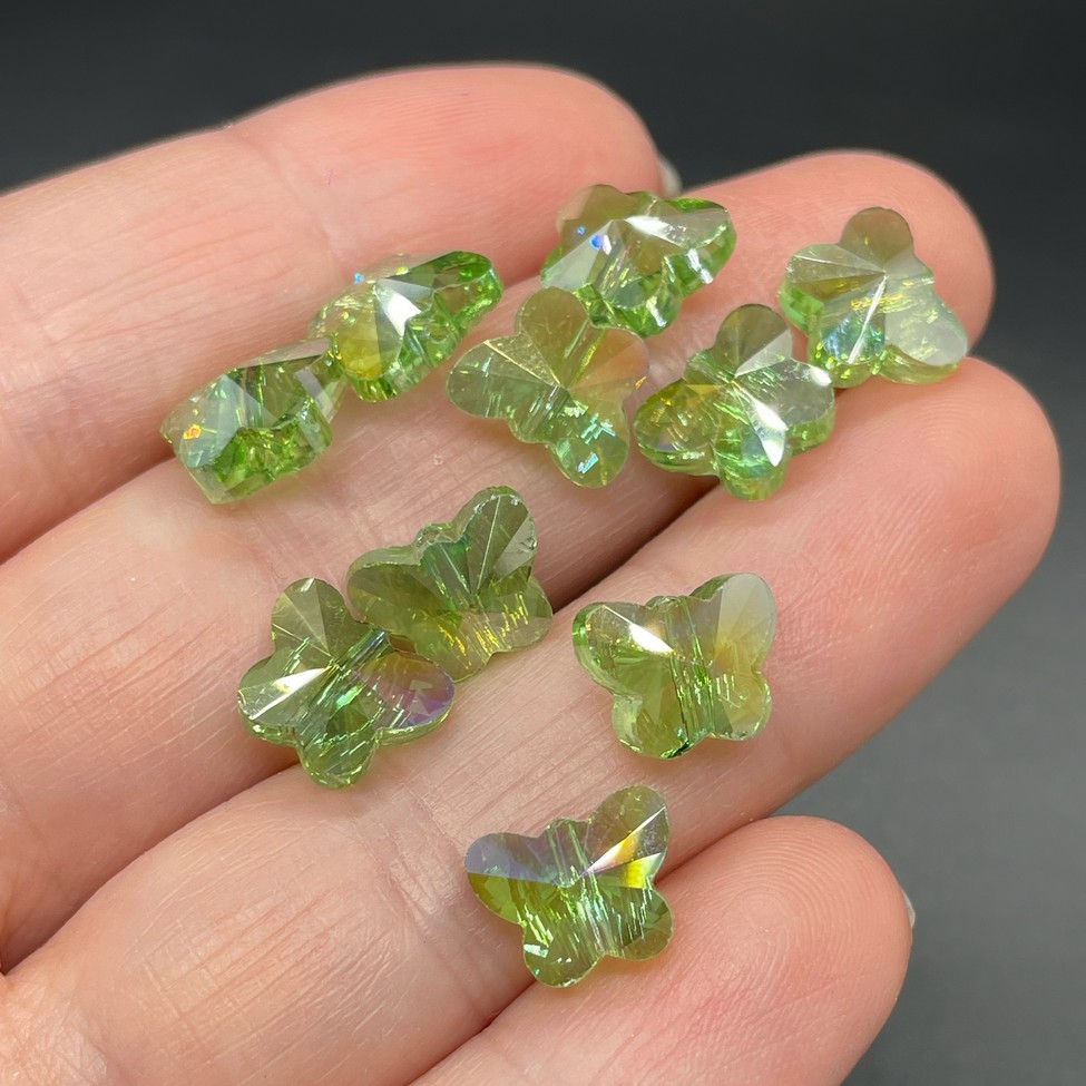 10 мм, Стекло Lux бусина бабочка зеленая уп.10шт 