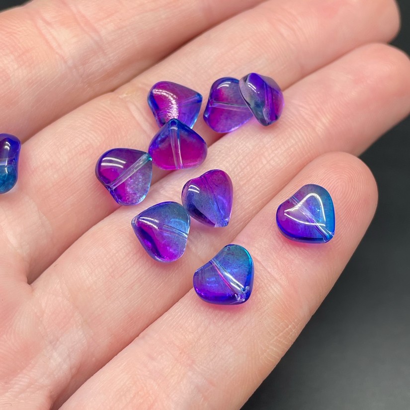 8,5 мм, Стекло сердце сине-фиолетовое  уп.10 шт 