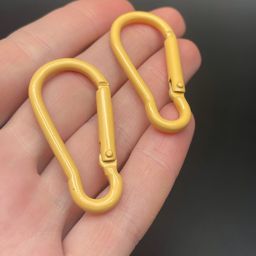 22*45,7мм , Замок-карабин крупный светло-коричневая  эмаль 