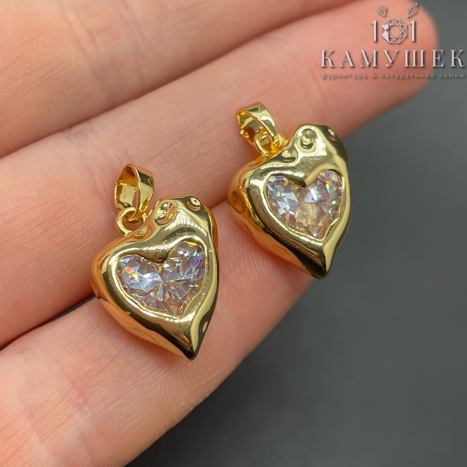 13,5*17мм Цвет золото, Подвеска Сердце фриформ циркон
