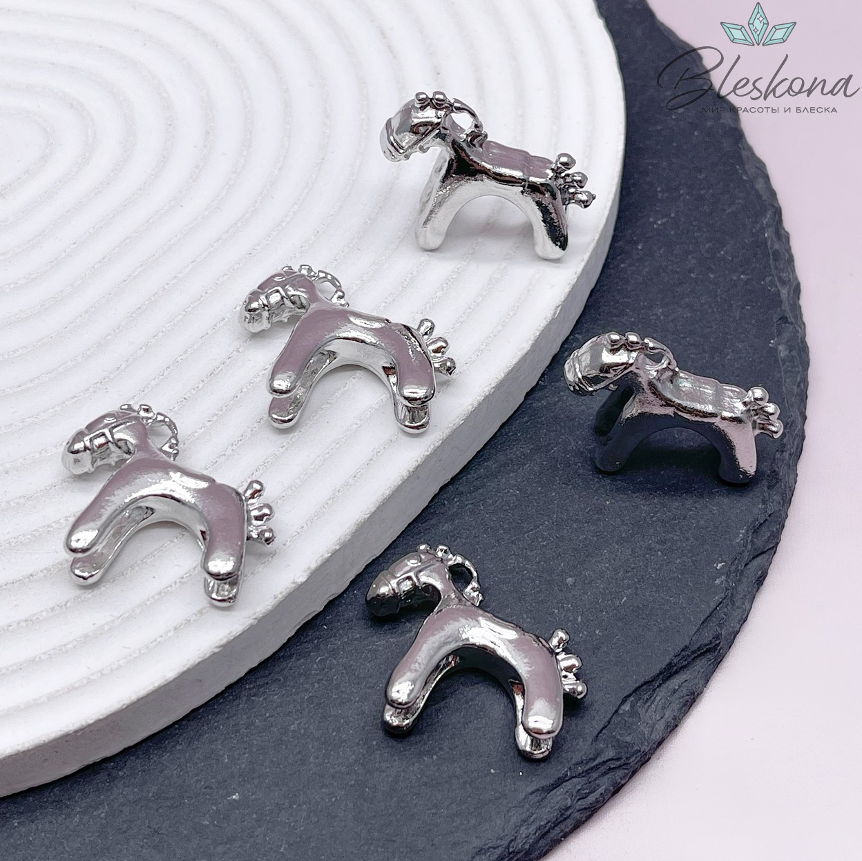 25*30 мм Цвет серебро, Подвеска Дымковская Лошадка 