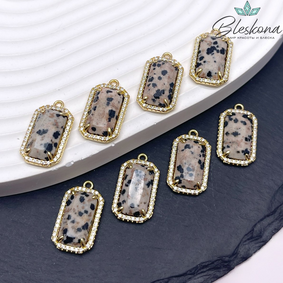 12*21мм, цвет золото ,Подвеска Прямоугольник Далматиновая Яшма в обрамлении цирконы