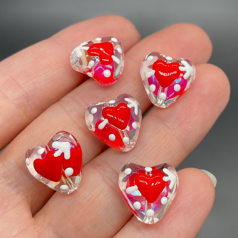 13,5 мм, Стекло бусина сердце с красным сердечком стрела уп.5 шт