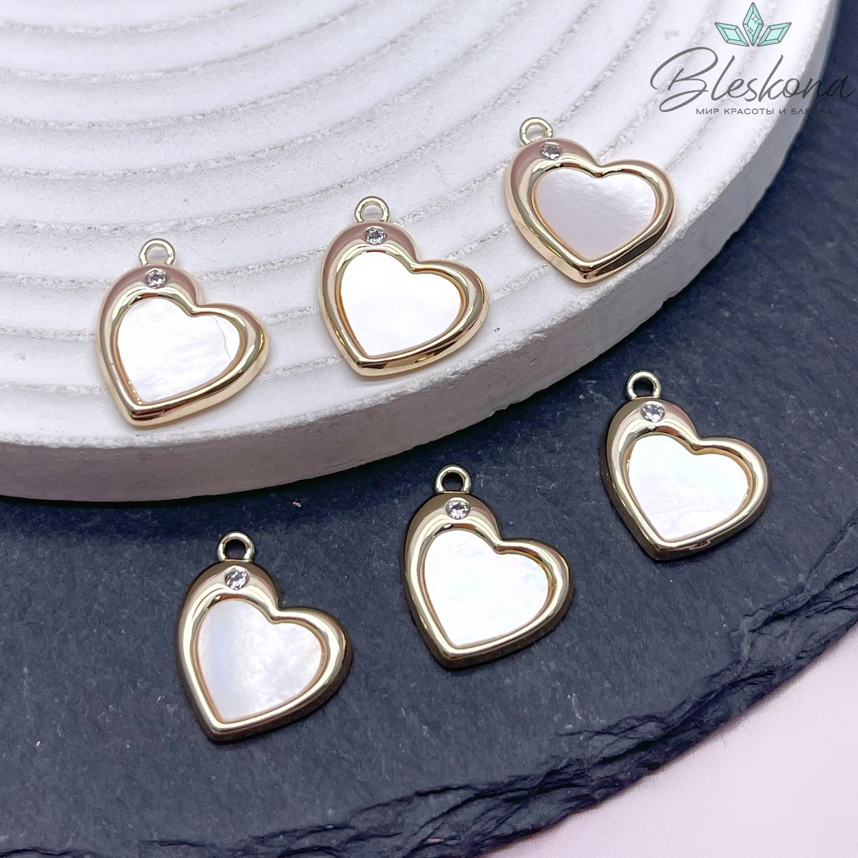 16*14,5мм, Цвет золото, Подвеска Сердце белый перламутр с цирконом