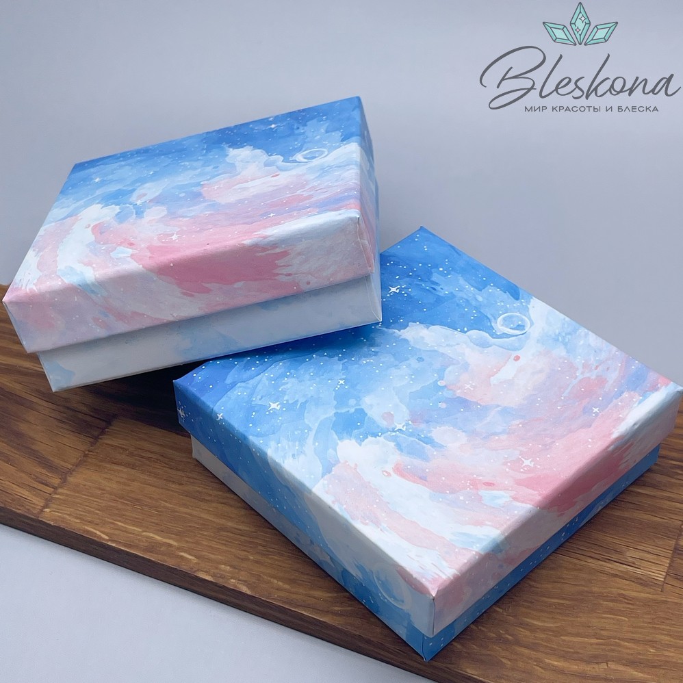 Коробка Галактика голубая черная подложка 9*9*3 см