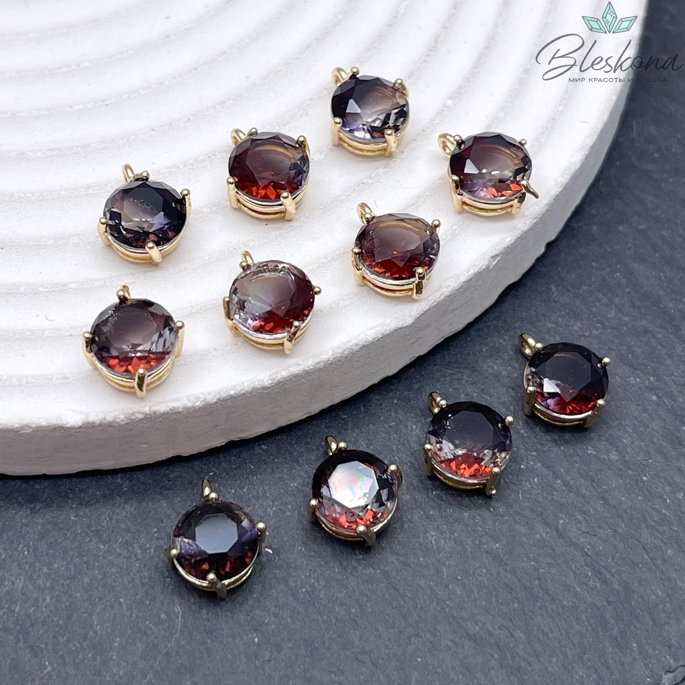 9 мм, цвет золото, Подвеска круг коричневый в обрамлении