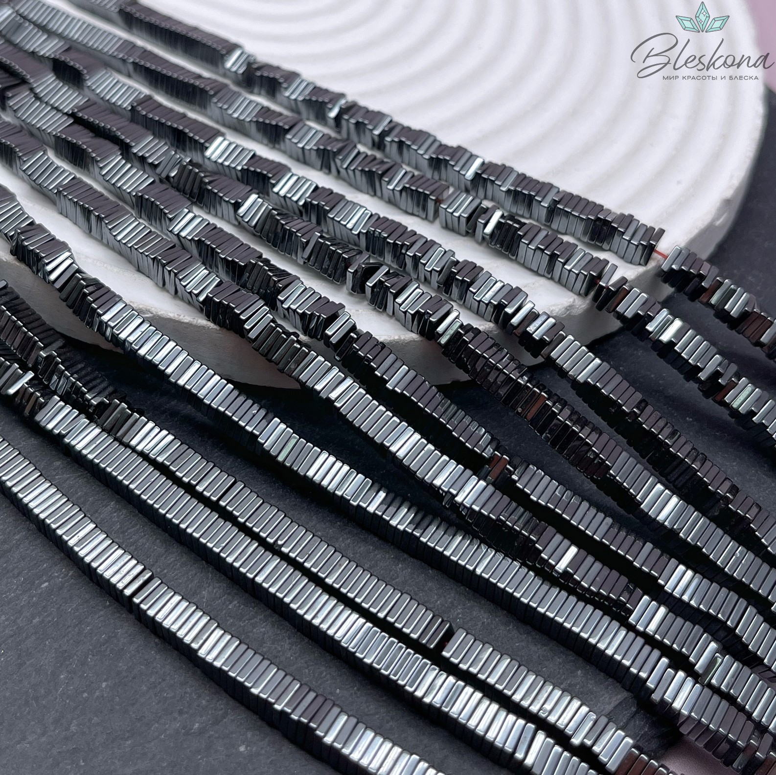 4мм Гематин имитация, квадрат