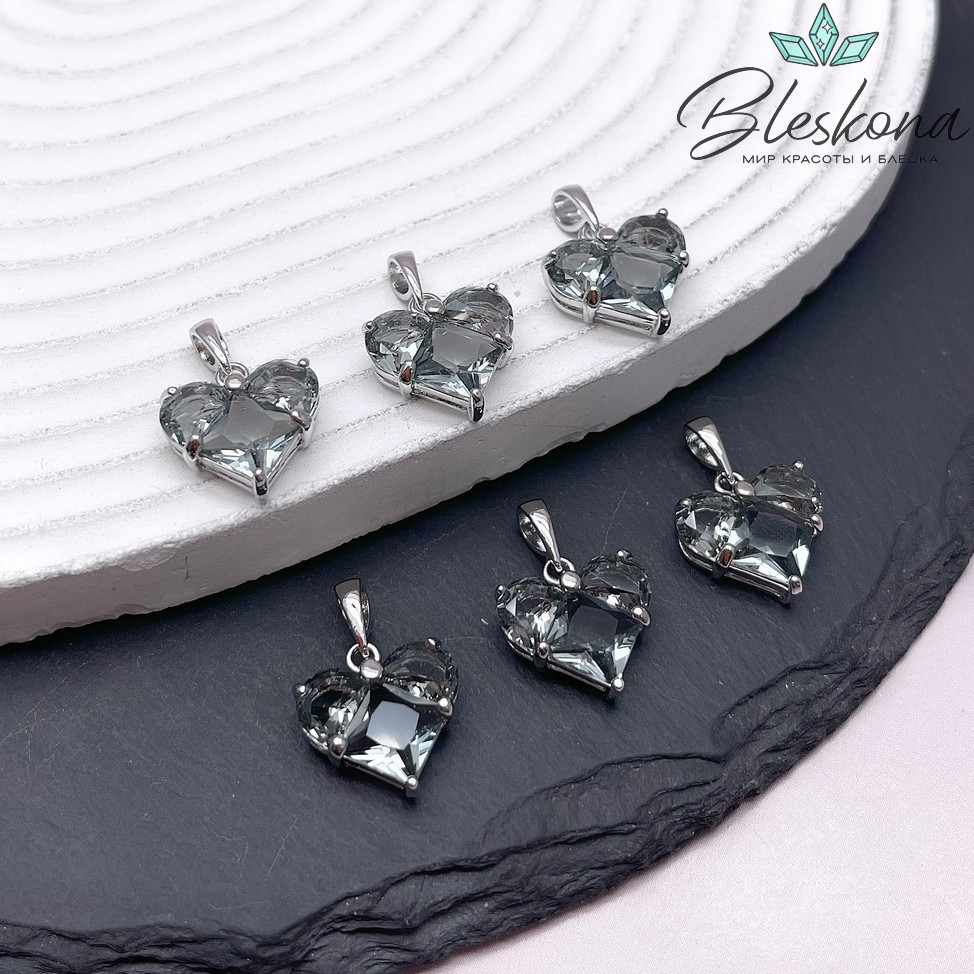 14,5*14 мм Цвет серебро, Подвеска Сердце серые цирконы
