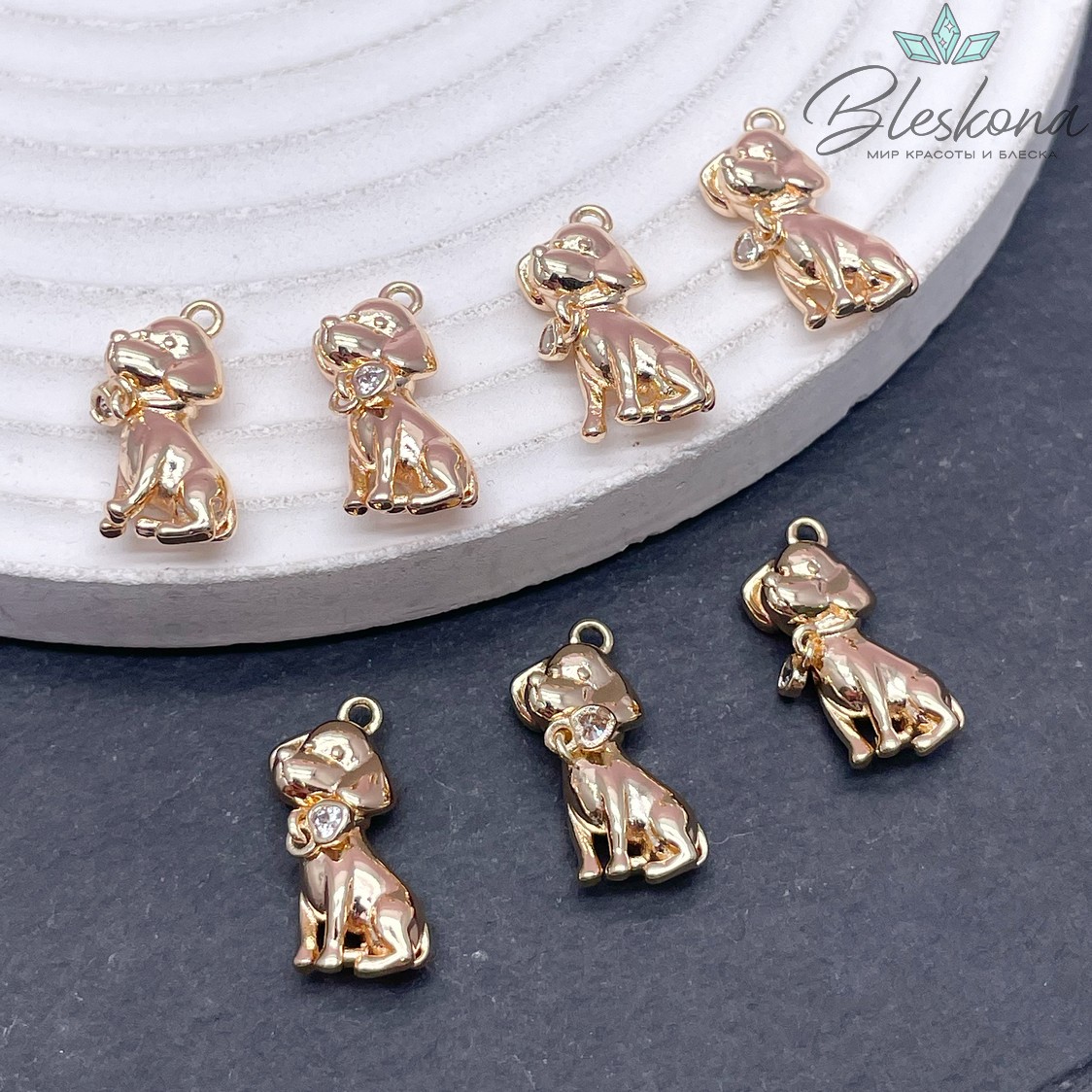 8,4*17,3 мм, Цвет золото, Подвеска собака 