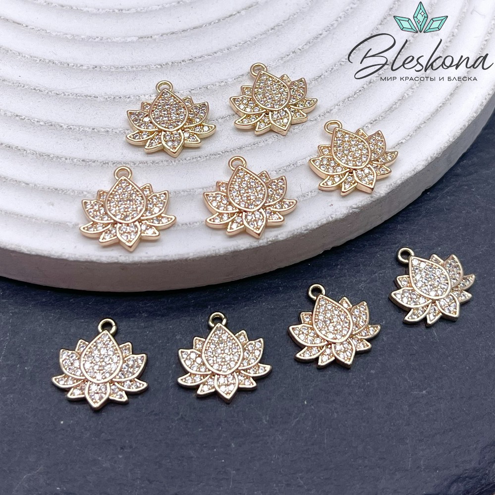 13*13 мм Цвет золото, Подвеска лотос белые цирконы
